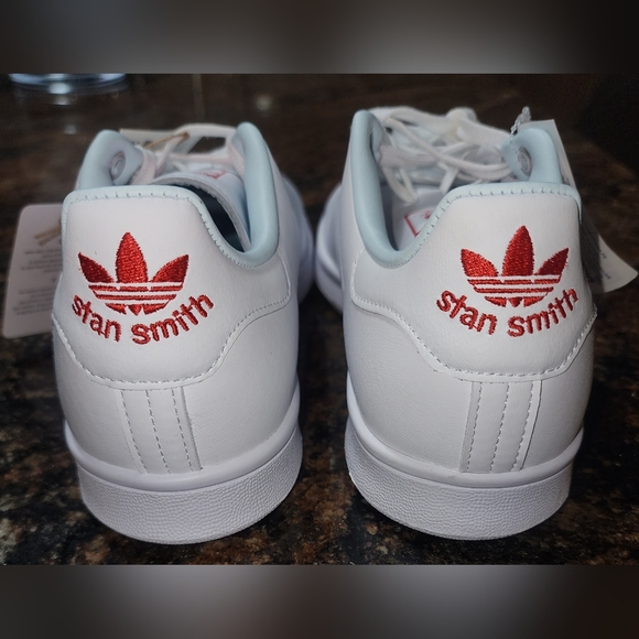 Adidas shoes - Picture 2 of 12